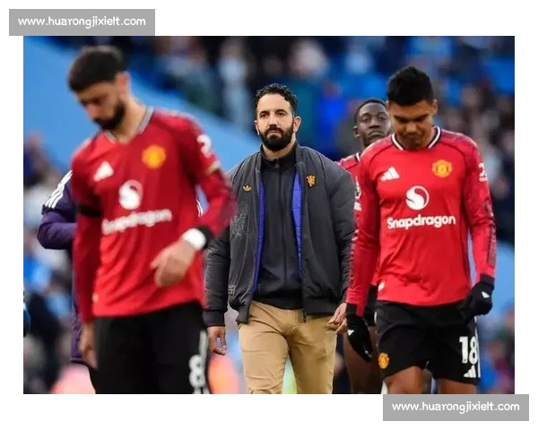 3 项数据霸榜!曼联 “废柴” 德里赫特爆发,阿莫林体系成关键